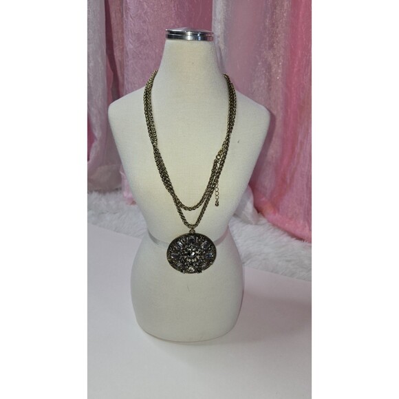 Jewelry Lot Vintage Fantasy Goldtone Theme Clean Curated Bundle Free Gift - Picture 8 of 16